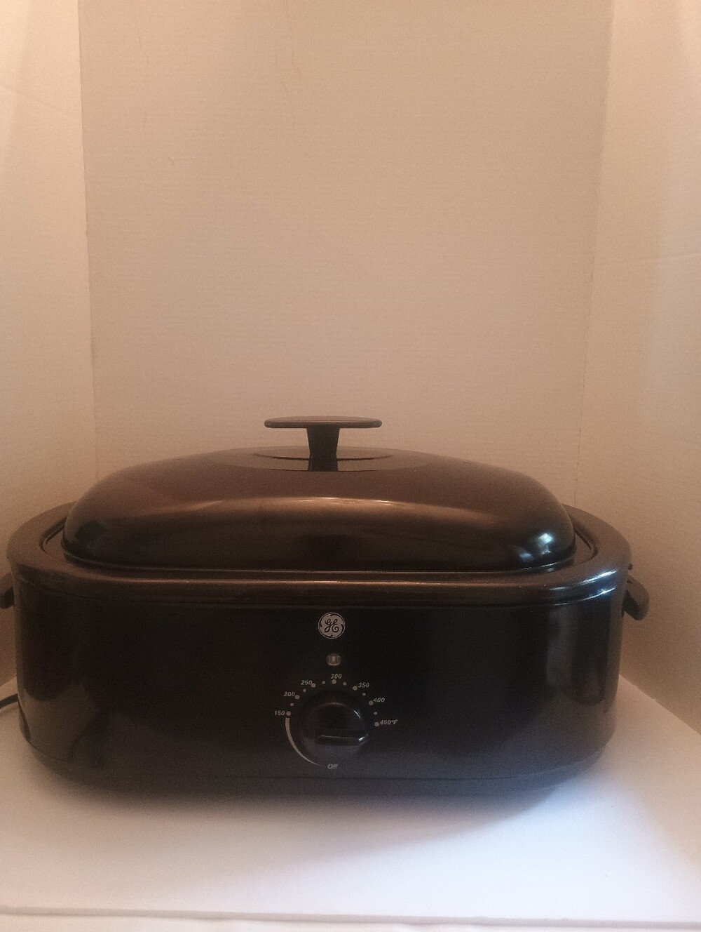 GE Electric Roaster Oven in Black